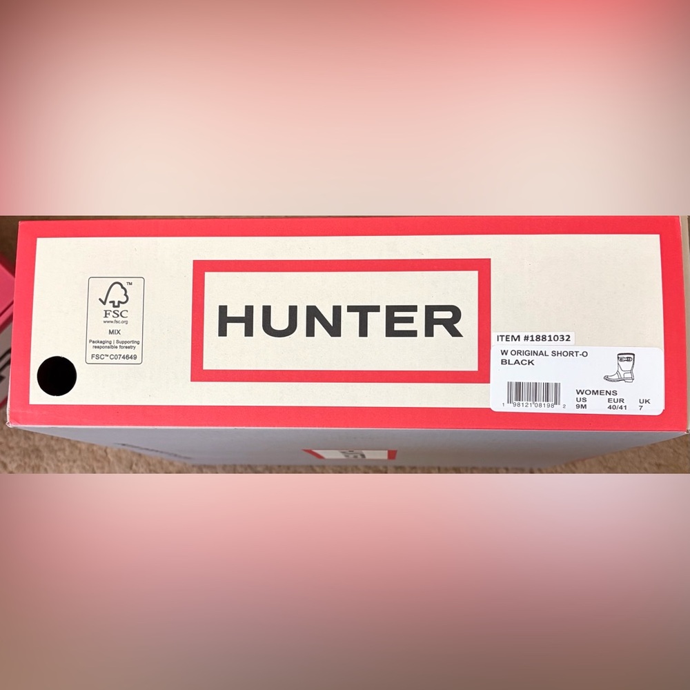 ❤️Hunter
Original Short Back Adjustable Rain Boots
Women's size 9M Black New - Picture 4 of 15